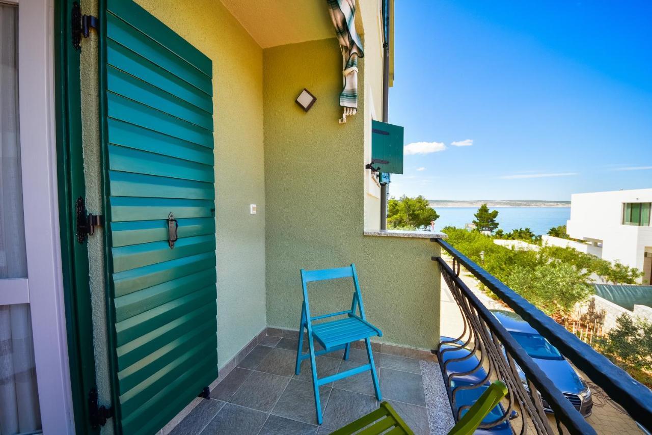 Apartamento In Olive Garden Starigrad Paklenica Exterior foto