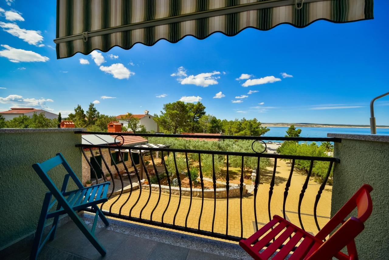 Apartamento In Olive Garden Starigrad Paklenica Exterior foto