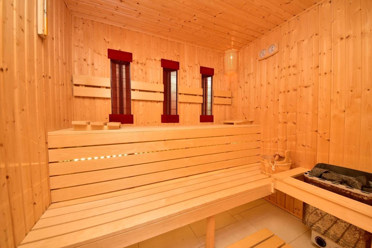 Apartamento In Olive Garden Starigrad Paklenica Exterior foto